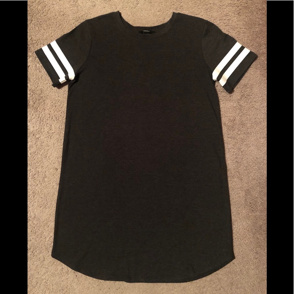 T-shirt dress